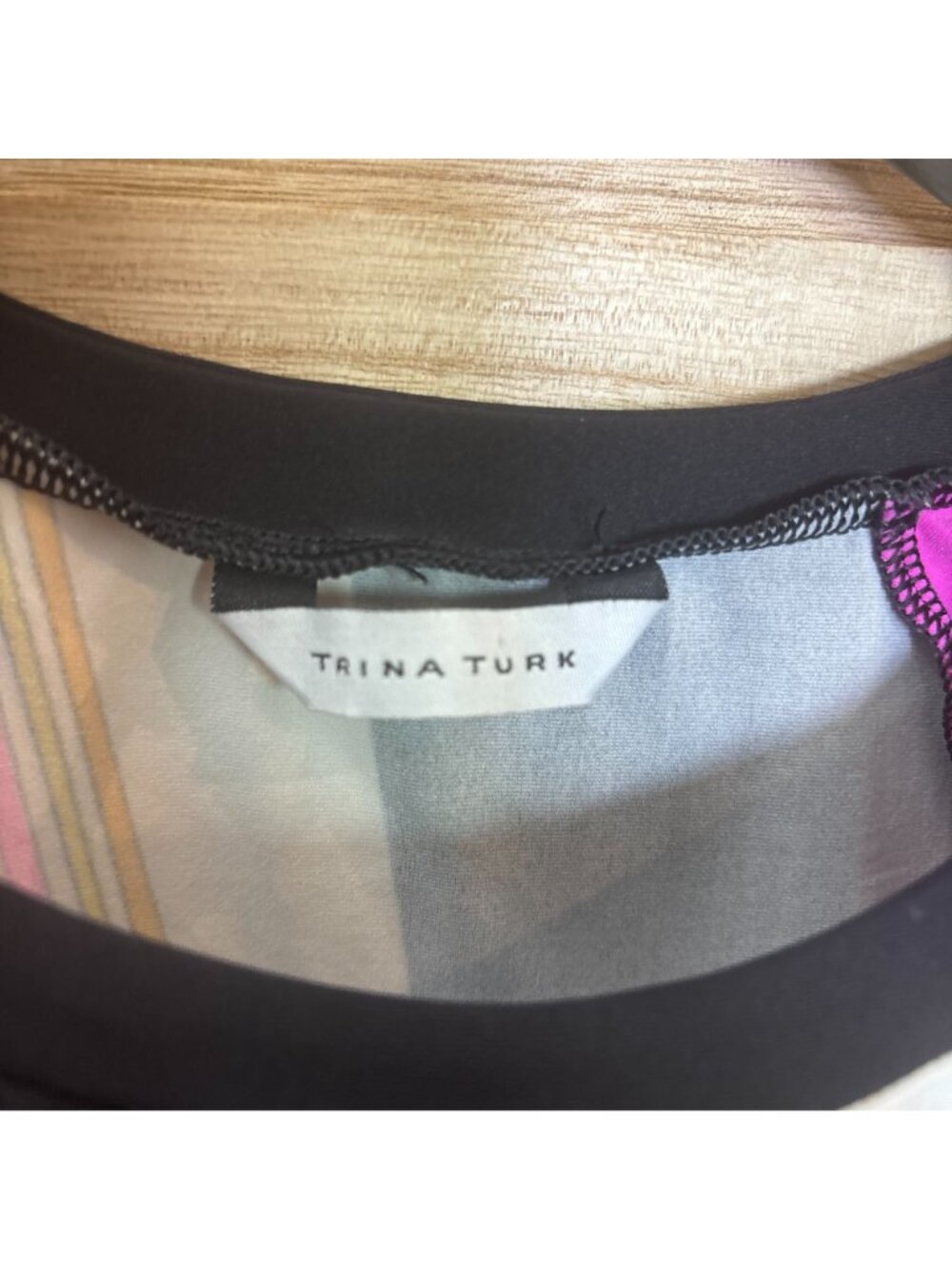 Trina Turk Big Sur Multicolor Rash Guard Small - Picture 3 of 5